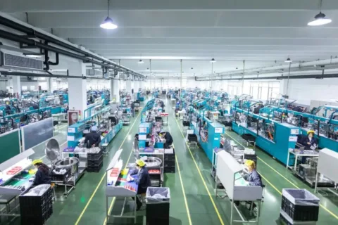 中企出海建厂风潮下：越南已“面目全非”，关税不再是最关键问题
