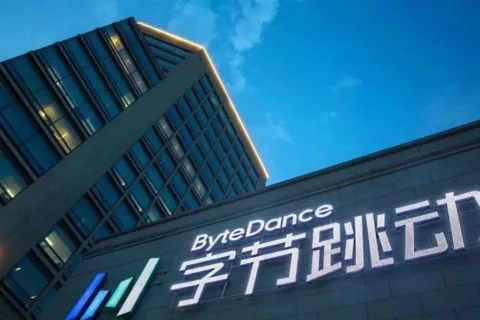 “该有的大公司病全有了”，CEO梁汝波谈字节正走入平庸