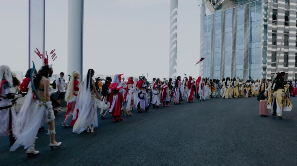 带着500万预约杀回市场，郭炜炜居然让一款12年前的端游又火了起来！