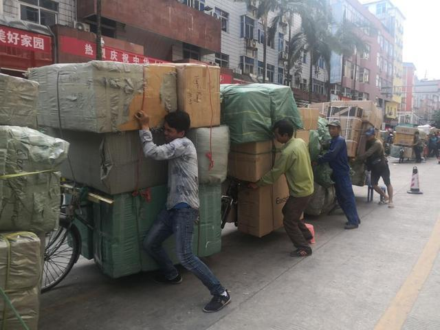 这届越南年轻人，在中国互联网平台疯狂“淘宝”