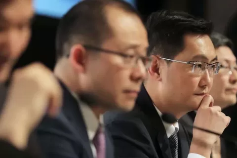 腾讯越来越摸不透米哈游了