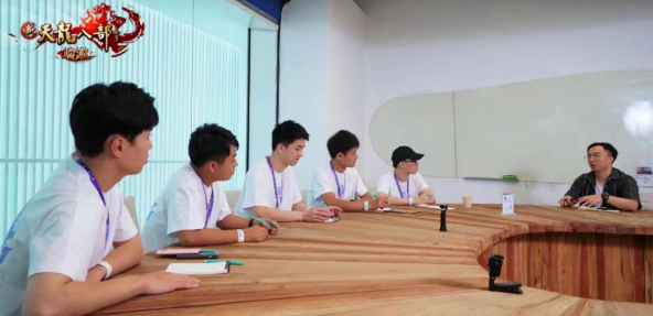 与玩家相守十六年，它做对了什么？