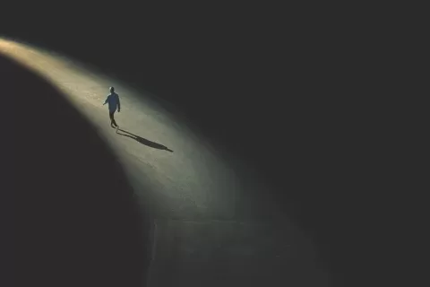 一年未拿版号，腾讯网易忍痛下架了60多款游戏