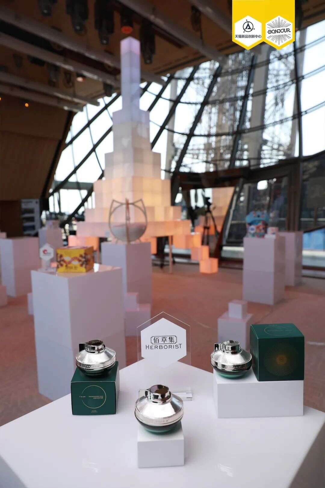 智造中国的品牌进化论：生态总在创新，品牌永远不老！