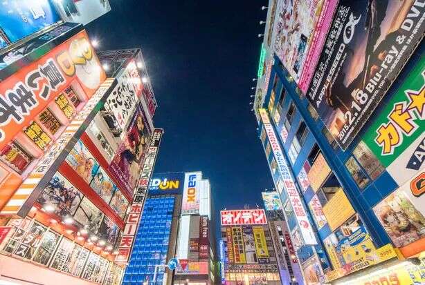 免费榜TOP5独占2款，这家日本厂商玩出小游戏新流派