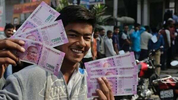 失业之下！“微粒贷”的刚需来了，WhatsApp等巨头涉足印度现金贷