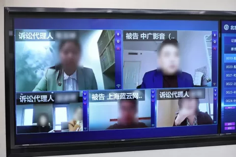 AI 创作如何不侵权，如何保护自己的创意？