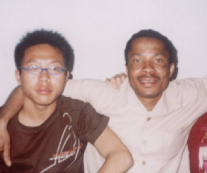 用2000美金赚到第一桶金，他早就看透了这些套路