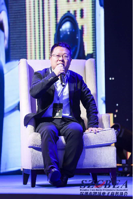 用2000美金赚到第一桶金，他早就看透了这些套路