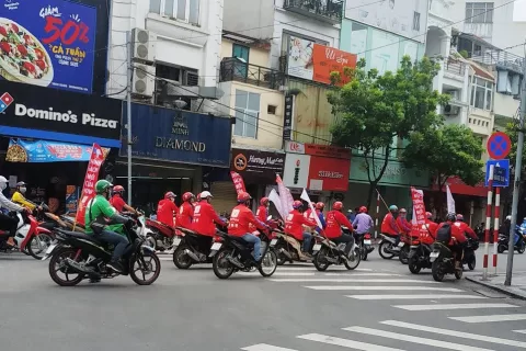 东南亚巨头激战越南外卖