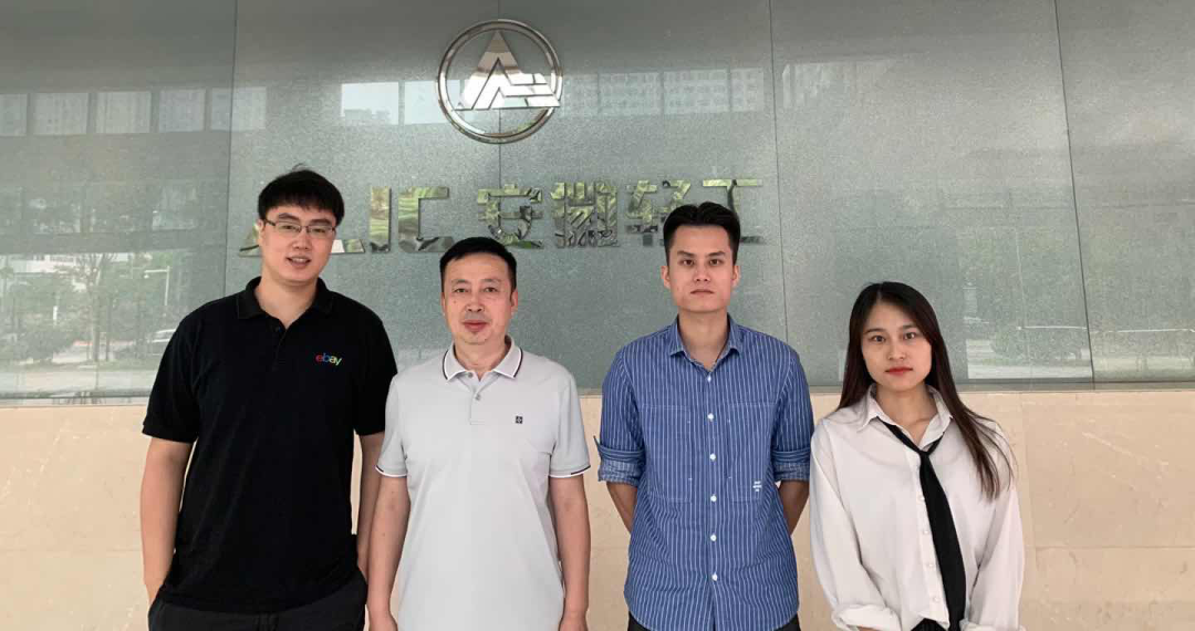 引爆英国站！转型跨境的国企新卖家，凭借它两月售出200万！