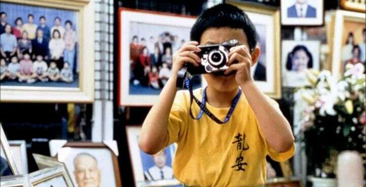 20 年前的「电子垃圾」，成了小红书、TikTok 上的顶流