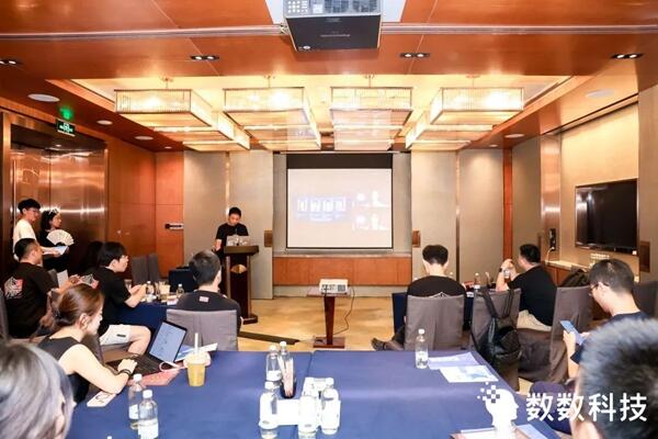 今夜游戏人，不回家