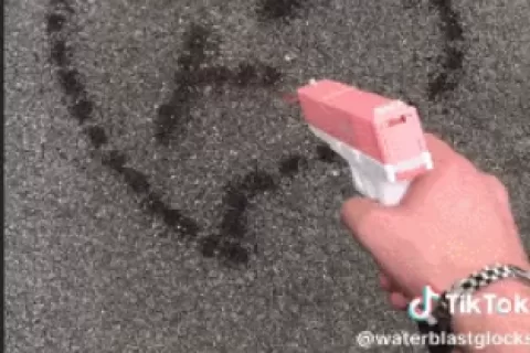 TikTok单视频千万播放，小卖仅两天带爆一款产品！