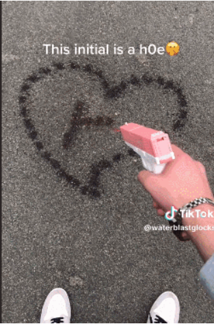 TikTok单视频千万播放，小卖仅两天带爆一款产品！