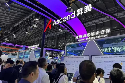对话13家熬过上半场的AI公司
