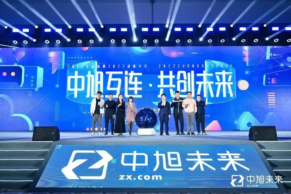 私域神器周报 No.32丨马斯克“背刺”扎克伯格 叠纸首发“王炸”新作 一起看更多出海圈大事件