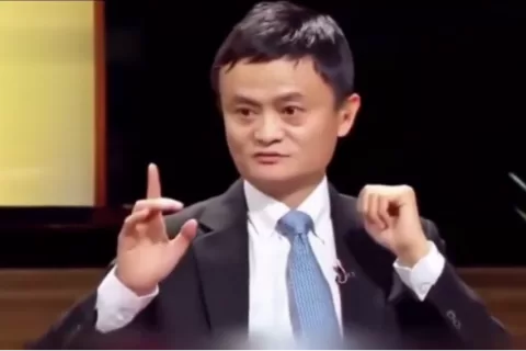 换帅，杀向美团！阿里为本地生活玩命加码！