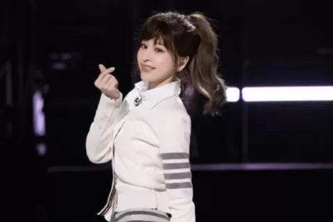 王心凌同款来了！学院风在海外更火