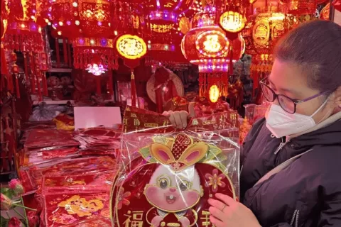 全球超80%对联来自义乌, 义乌年画挂历热销海外