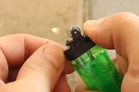 一元打火机称霸全球，国外不同意销售就告到他们同意！做跨境，还得学温州人！