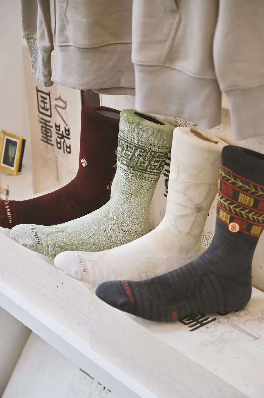 小小篮球袜一年售出3亿元！中国新锐品牌强势出海