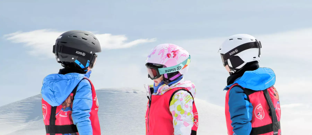 贴牌走向品牌！OutdoorMaster一年卖出40万滑雪镜