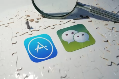 已经从“小游戏”赚了40亿的苹果，真的会“掀桌子”吗？