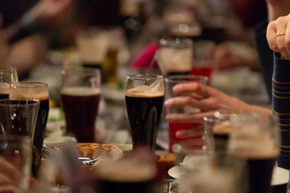 新年派对 | 2023“兔”飞猛进 互联网出海人的狂欢盛宴