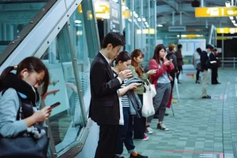 日本免费榜第1，这款三消手游主打环游世界！