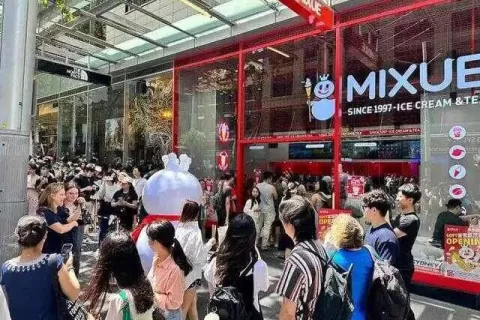 蜜雪冰城进军澳大利亚，占领海外CBD
