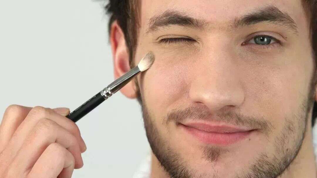 男颜市场崛起！“他”经济时代来临