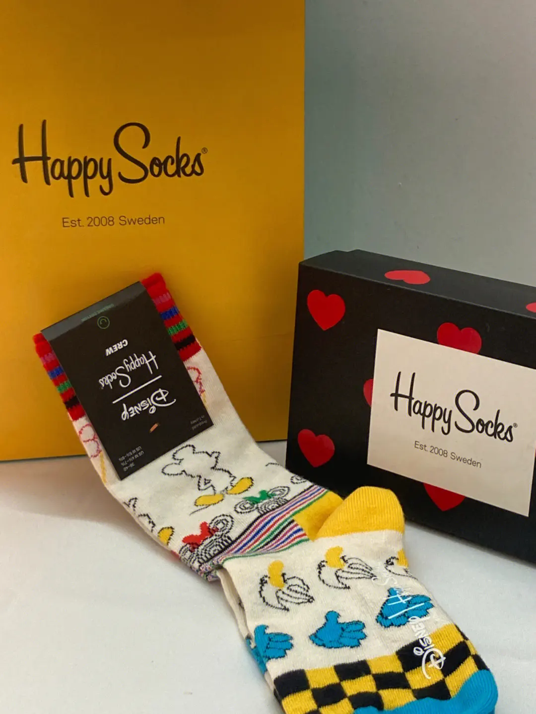 年售1亿欧元！DTC袜子品牌Happy Socks是如何做到的？