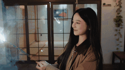 正规军入局互动影游 这款标榜“我都要！”的产品长啥样？