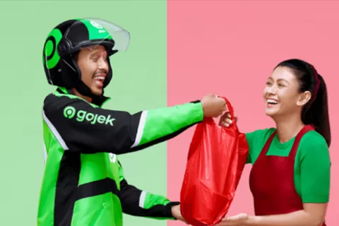 印尼网约车巨头Gojek疫情期间收入稳定