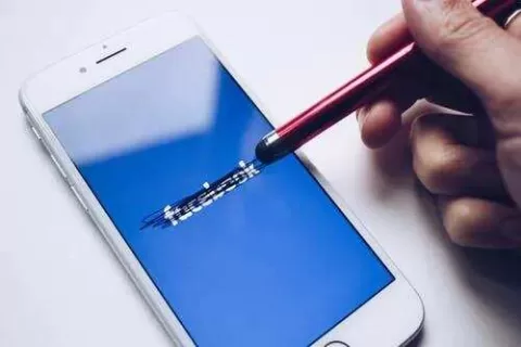 Facebook公司即将改名，招聘万人，All in Metaverse玩真的了？