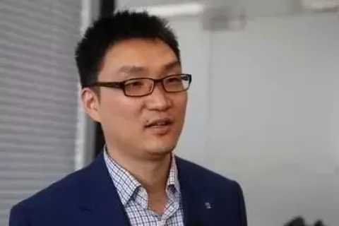 Temu挑起拼多多大梁，黄峥预言成真