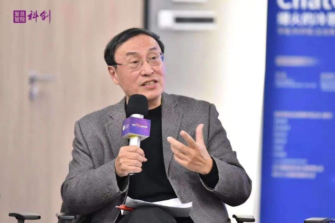 众声喧哗时，我们听到了不一样的ChatGPT