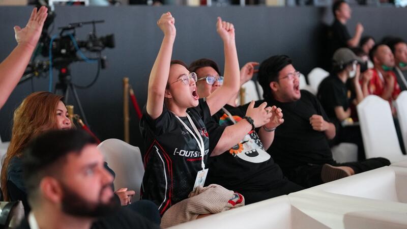 他们让MMO世界赛走出国门，他们又将世界冠军带回中国！