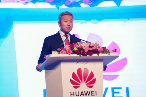 释放数字生产力，一切皆服务，华为云中东非峰会2023隆重召开