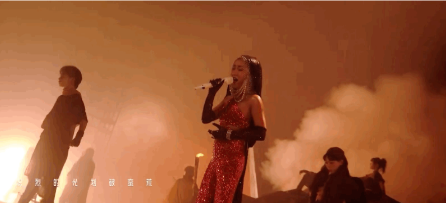 《王者荣耀》越来越不像个游戏了