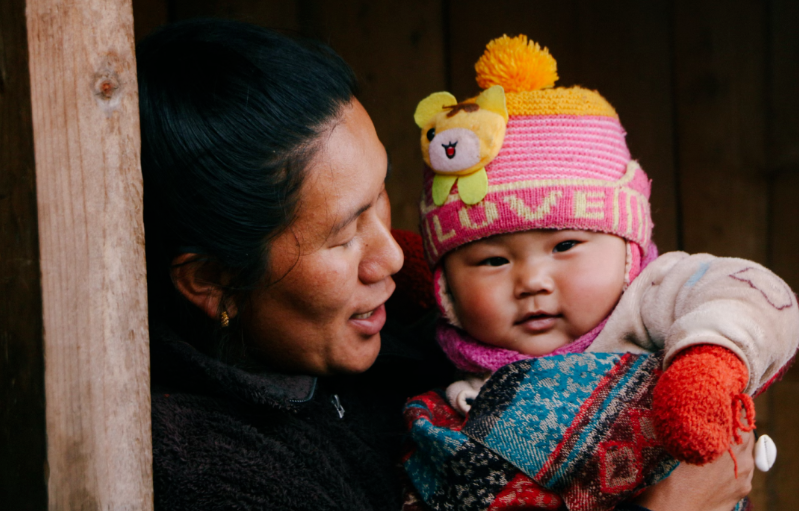 中国单身汉 集体“进攻”尼泊尔