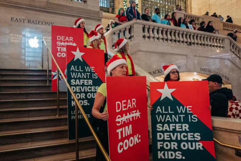 纽约时报：直播应用涉儿童性虐待，苹果和谷歌下架相关应用