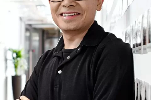 被颠覆、被捅刀、被群嘲：谷歌还能打赢这场AI之战吗？被颠覆、被捅刀、被群嘲：谷歌还能打赢这场AI之战吗？