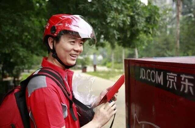 京东出海九年，刘强东回归带来希望