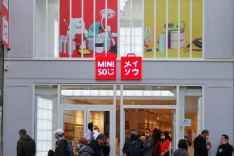 名创优品在巴黎开设首家门店｜美通社