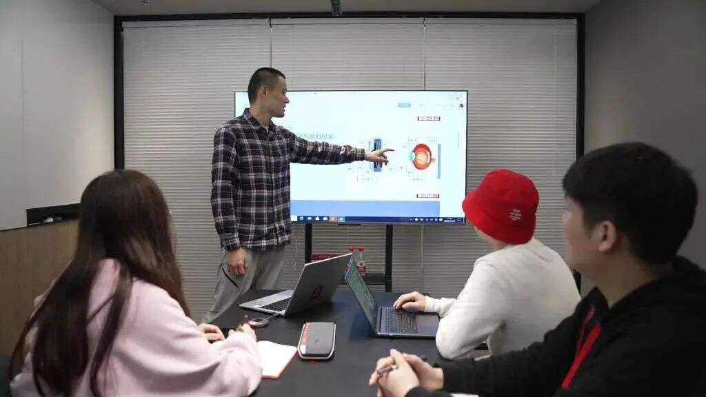 做休闲游戏的知名厂商，居然做了一款有疗效的数字“药物”！