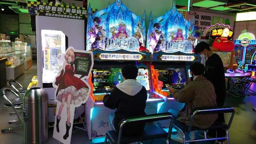 曾被字节代理，公测光速去世，这款二次元游戏在街机上神奇重生了