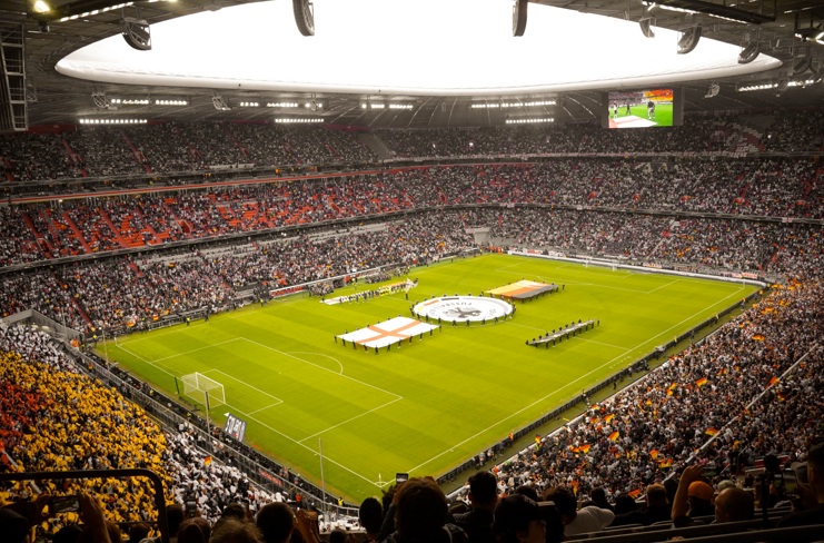 最壕世界杯带火中东热，靠谱云助力企业掘金中东