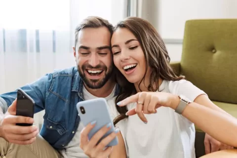 Akulaku通过WhatsApp提供更便捷可靠的服务